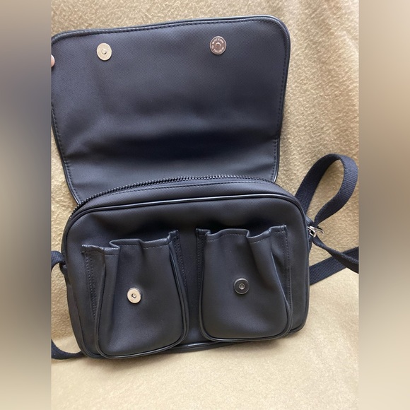 Vintage Lacoste messenger Bag - Picture 2 of 11